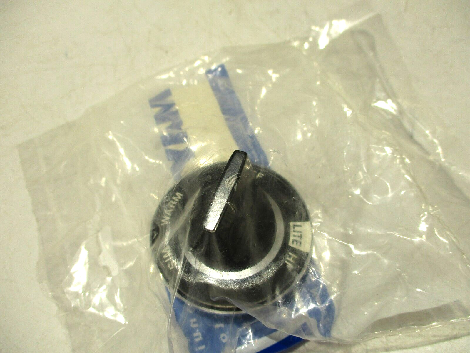 NEW GENUINE OEM MAYTAG 7733P068-60 RANGE BURNER KNOB-BLACK
