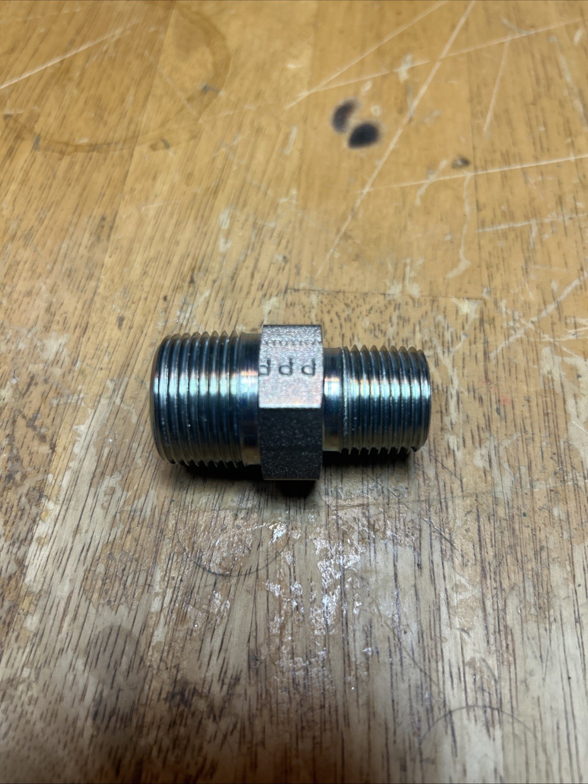 Niagara PN12 3/4 NPT To PN8 1/2 NPT Steel Reducer Pipe Hex Fitting
