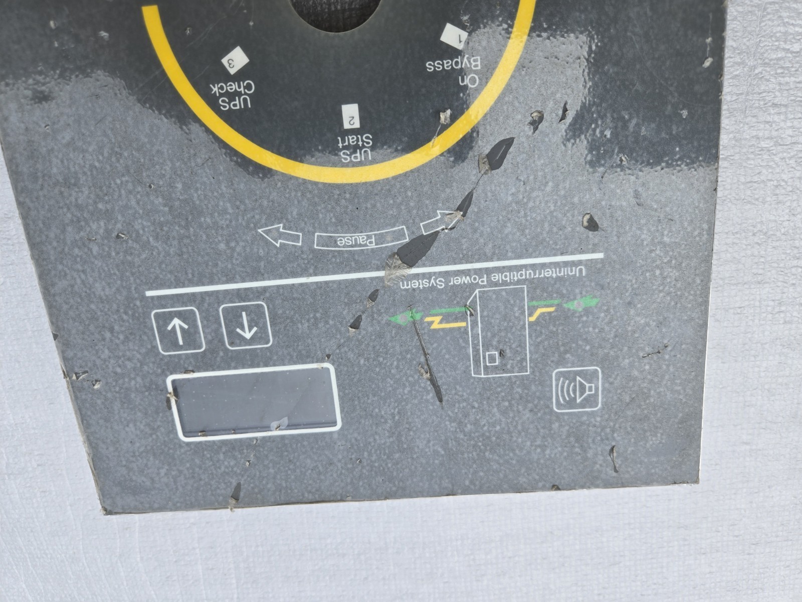 LIEBERT 12-712887-10 REV 2 UPS SWITCH CONTROL COVER CIRCUIT BOARD 02-792140-01