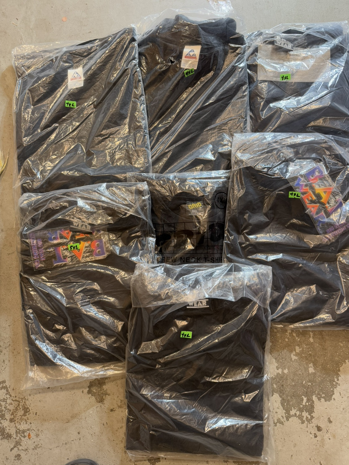 Lot Of 1000 Plain Quality T-shirts/v-neck + 200 A-shirt + 200 Durag