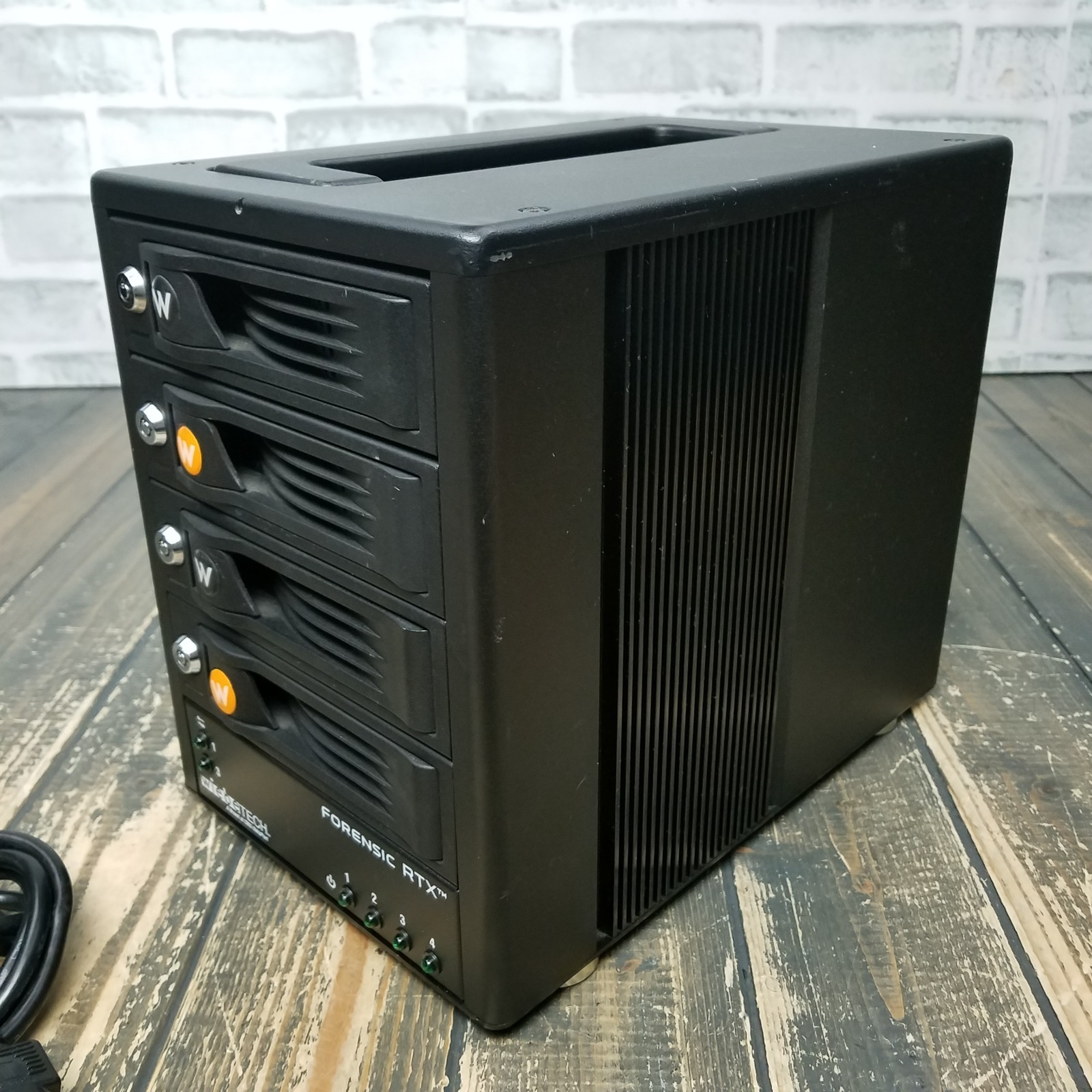 WiebeTech Forensic RTX411-QJ – 4 BAY Hard Drive Enclosure USB Firewire eSATA
