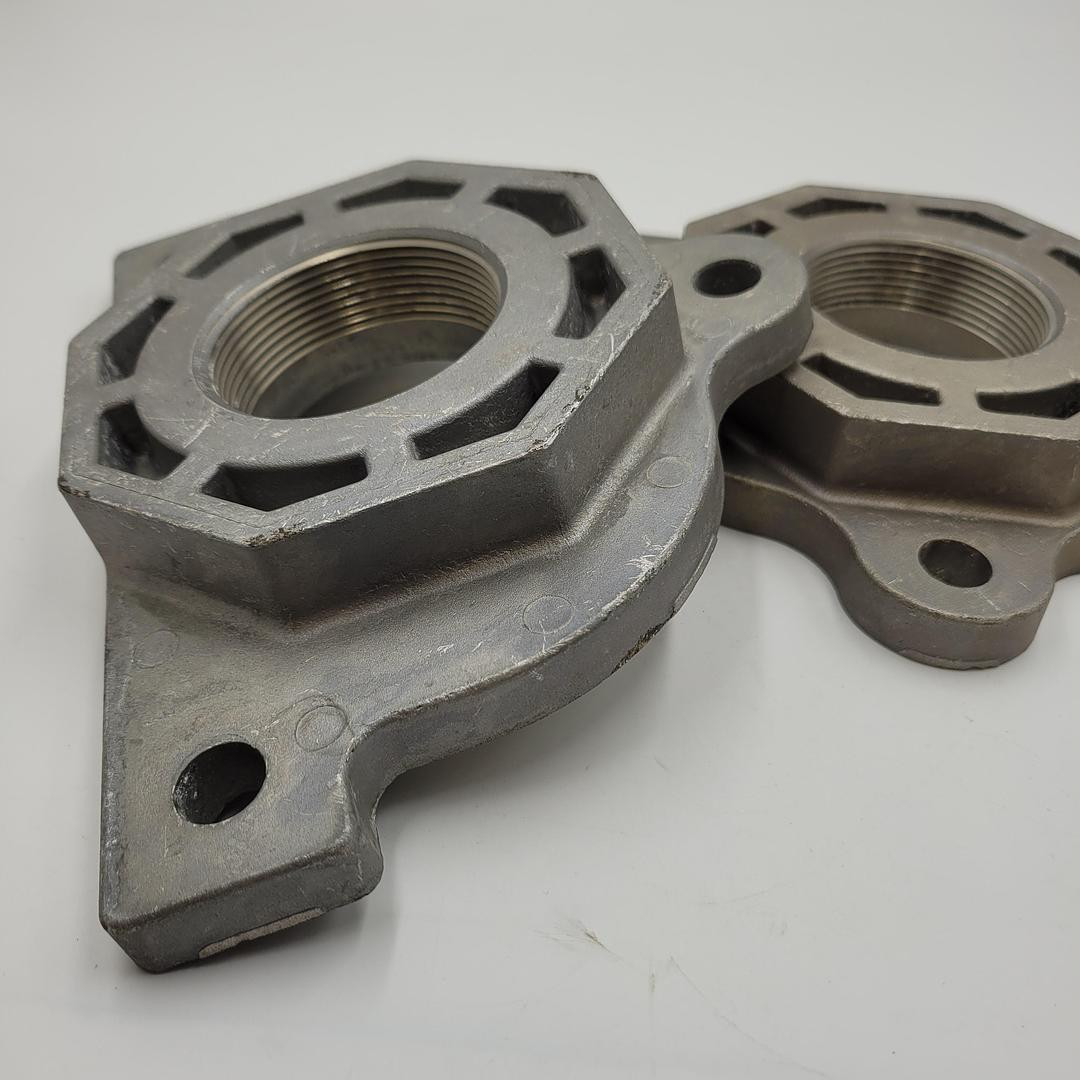 CAST ALUMINUM MOUNTING PLATE 1/2″ THICK *NEW* 2″ NPT CTR HOLE / THREE 1/2″