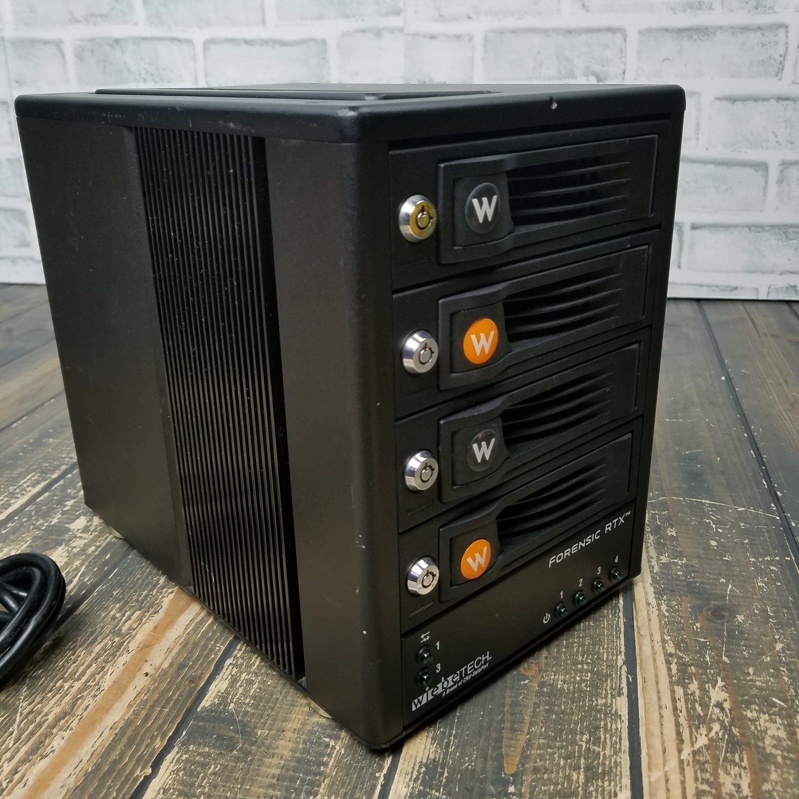 WiebeTech Forensic RTX411-QJ – 4 BAY Hard Drive Enclosure USB Firewire eSATA
